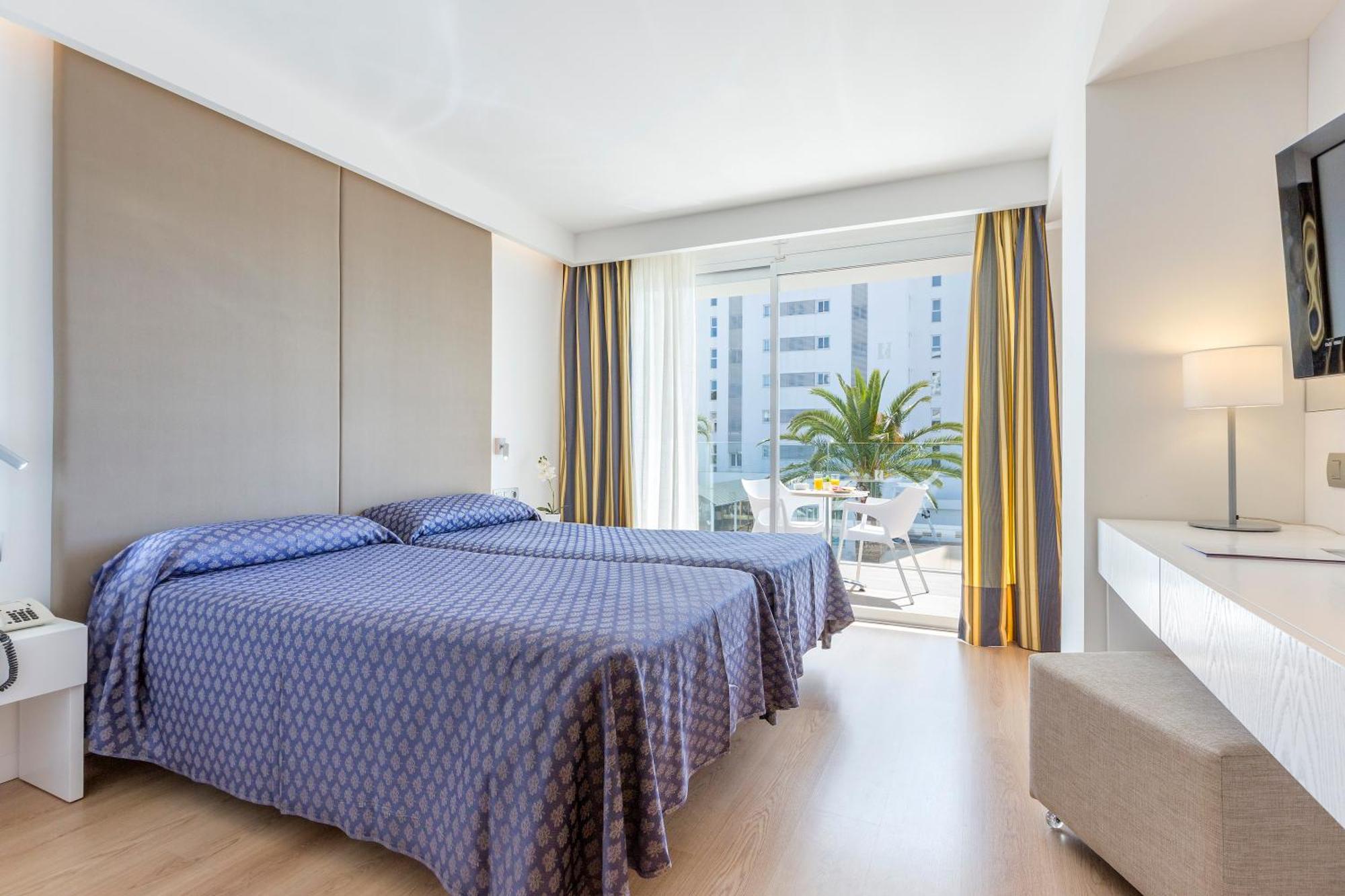 Hipotels Don Juan Cala Millor  Exteriér fotografie